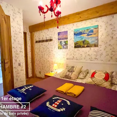 Merkel - 27 Pers - 11 Chambr - 10 Wc - Piscine