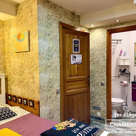 Merkel - 27 Pers - 11 Chambr - 10 Wc - Piscine Villa