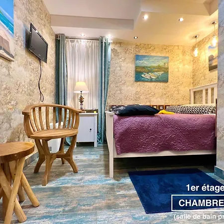 Villa Merkel - 27 Pers - 11 Chambr - 10 Wc - Piscine *