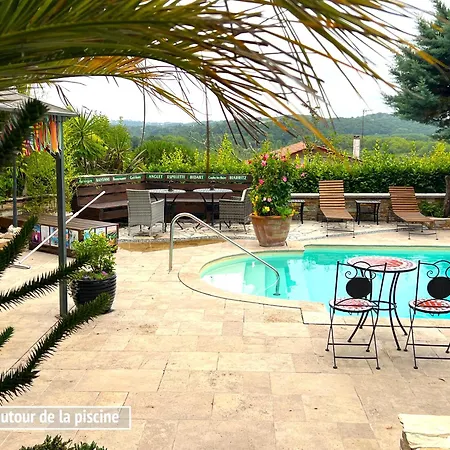 Merkel - 27 Pers - 11 Chambr - 10 Wc - Piscine Villa Anglet