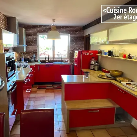 Vila Art-villa Merkel - 28 Pers - 11 Chambr - 10 Wc - Piscine Anglet