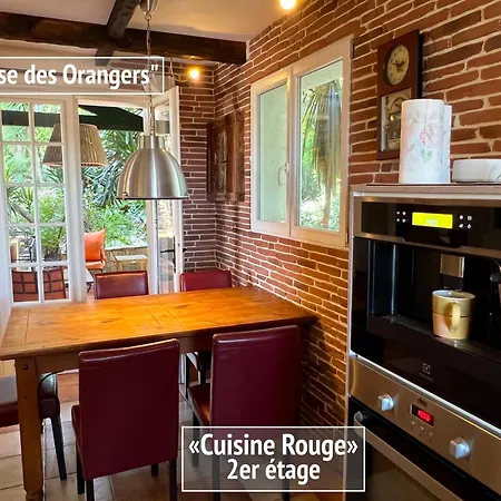 Merkel - 28 Pers - 11 Chambr - 10 Wc - Piscine